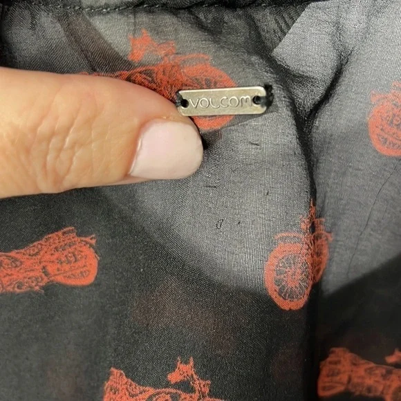 Volcom Sheer Top - Picture 6 of 9
